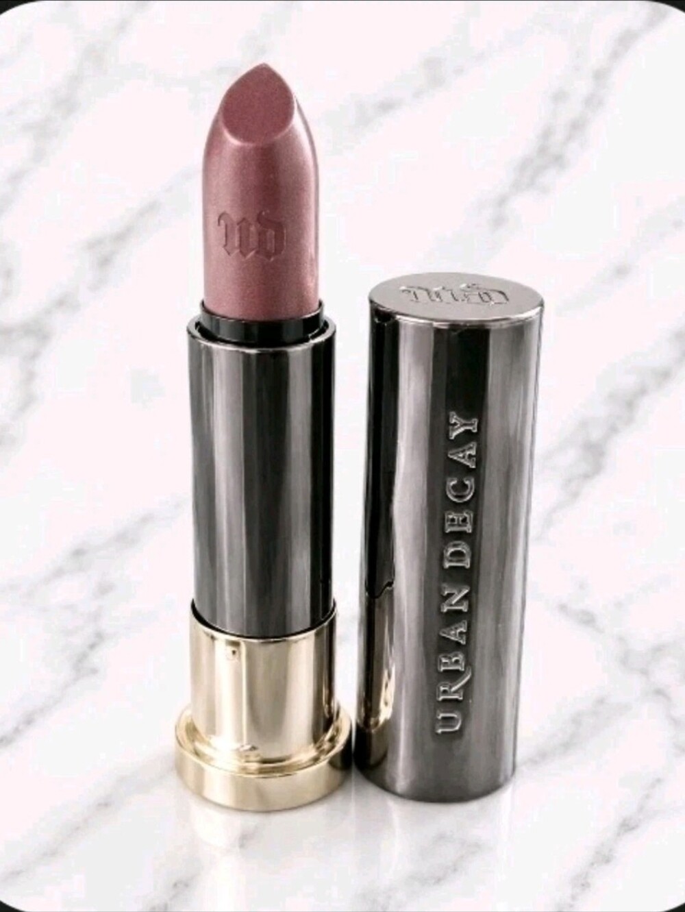 Urban Decay ACCIDENT Metalized Vice Lipstick Full Size NWOB!